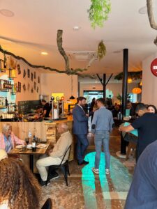 Novo restaurante Moustache tem 10 tipos de sangria moustache IMG 20250517 WA0013