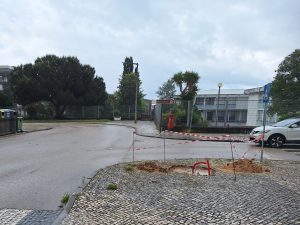 Mais painéis publicitários em Tomar (c/ fotos) mupi 20250504 111049