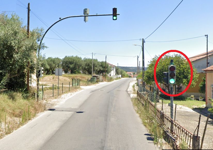 Semáforo da estrada da Serra desapareceu semaforo 10000344