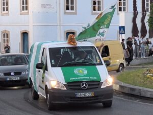 Sporting campeão: Maré verde toma conta da rotunda Alves Redol em Tomar sporting 20250517 204049