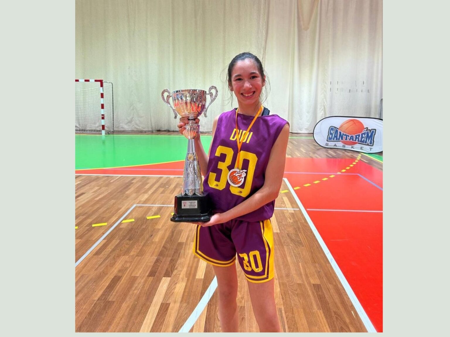 Basquetebol: atleta tomarense integra equipa campeã nacional Sub14F basket im