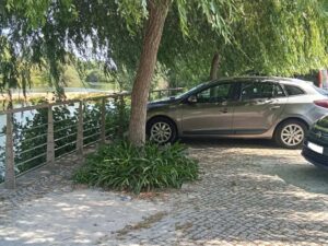 Usos e abusos no estacionamento (c/ fotos) estac Messenger creation A728E8B9 C4B6 4EDF 9A2A 1560BC5CE261