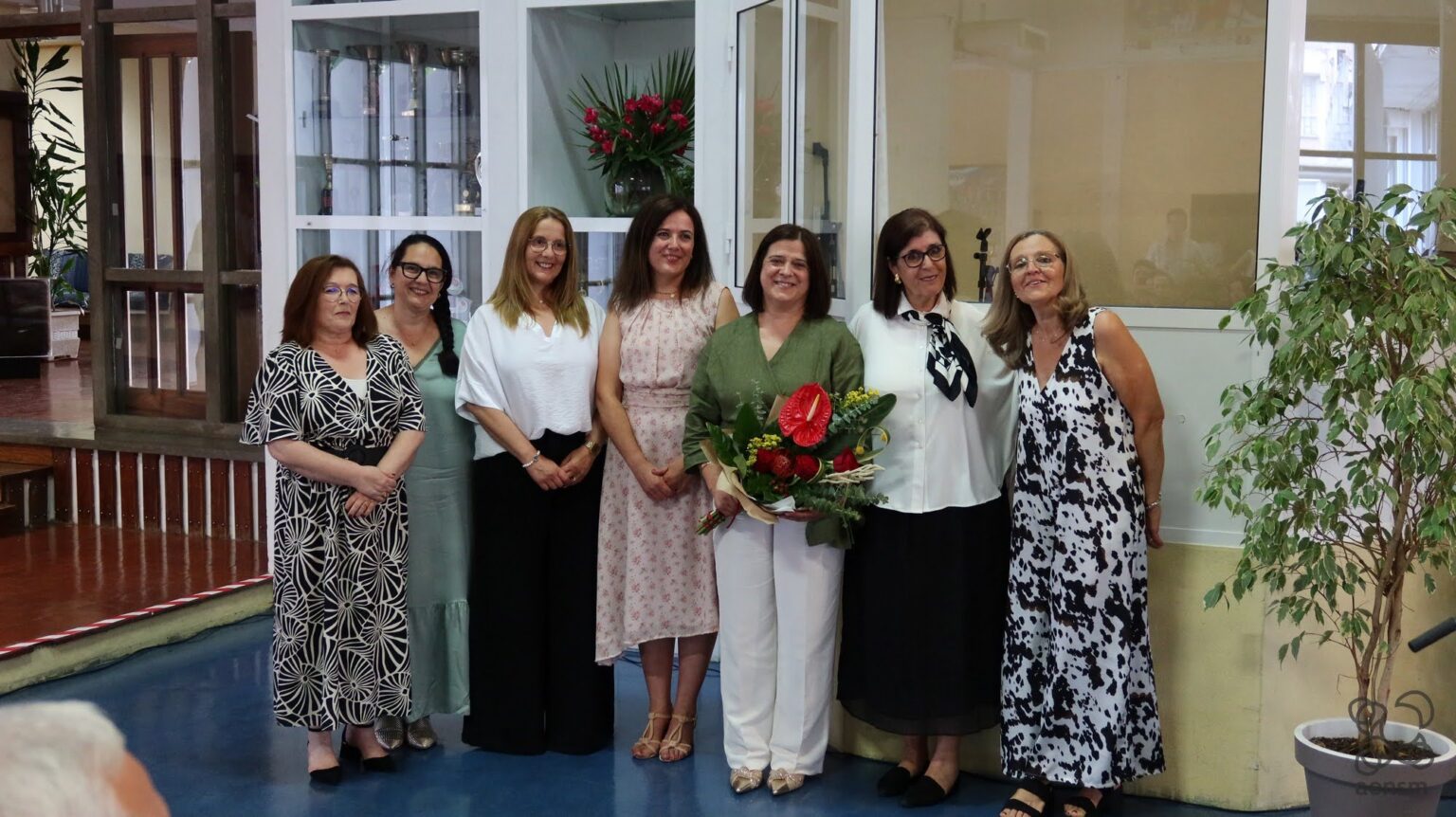 Direção do agrupamento Nuno de Santa Maria constituída só por mulheres aensm Tomada de Posse 99