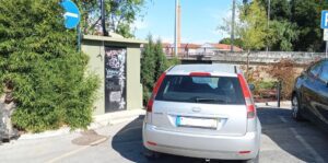Carro mal estacionado impede acesso a captação de água estac Messenger creation F5D0BEA1 3044 4750 A548 7774E20469D8