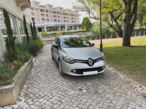Mouchão: o plátano e o estacionamento irregular estacionamento mouchao 2025 06 03