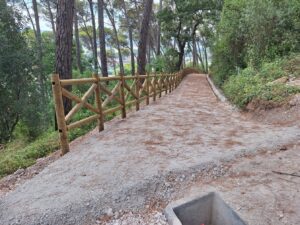 Novo passadiço no pinhal de Santa Bárbara sem ligação ao bairro Nª Srª dos Anjos pinhal de santa barbara 20250712 103758
