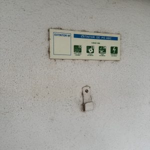 Desleixo e falta de civismo na cidade de Tomar 9