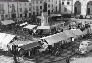 Mercado de Tomar inaugurado há 75 anos mercado 1954 fototeca.422e3b62e12419257b04762eacd9a5a6