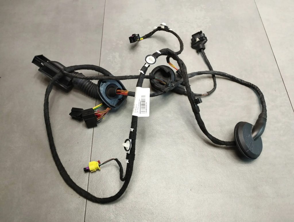 Por que Escolher Peças Usadas? audi a1 8x door harness right 8x0971030j