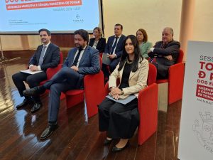 Centenas assistiram à tomada de posse dos novos eleitos em Tomar 20251103 212537