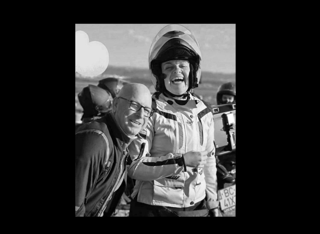 Casal motard que morreu de acidente vai a sepultar nesta quarta feira 576611235 1226115886216985 7378107546541502927 n