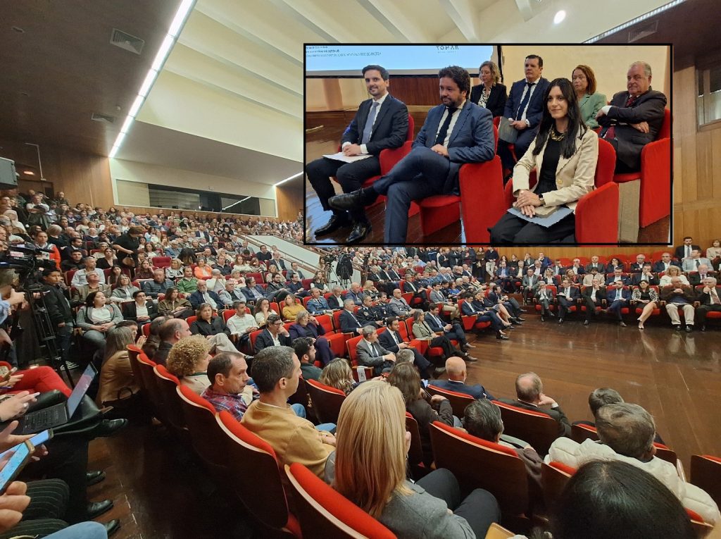 Centenas assistiram à tomada de posse dos novos eleitos em Tomar tomada de posse am am