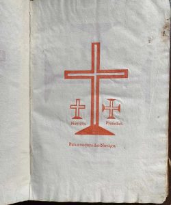 Livro de 1717 sobre a Ordem de Cristo em leilão livro 794fc621 0f1c 45a6 a75f 18282d2a4eb0