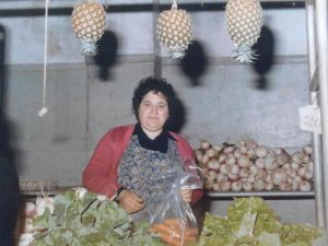 Vendedora mais antiga do mercado de Tomar vai reformar-se D. Lucinda IMG 20170303 115124
