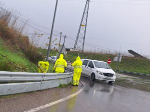 Mau tempo provoca estragos e desaloja duas famílias (c/ fotos e vídeo) mau tempo 20260127 111959
