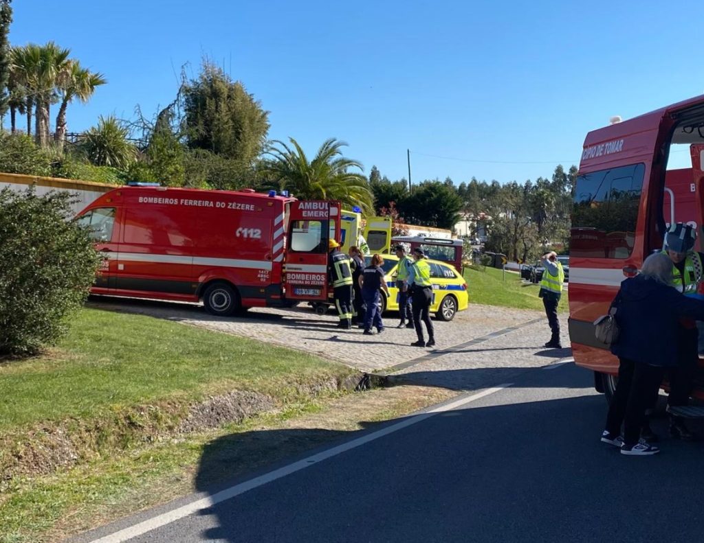 Colisão frontal provoca quatro feridos, um dos quais em estado grave IMG 20260328 WA0004