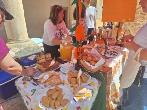Feira da Laranja anima Convento de Cristo até às 17h00 (c/ fotos e vídeo) feira da laranja 20260419 120734