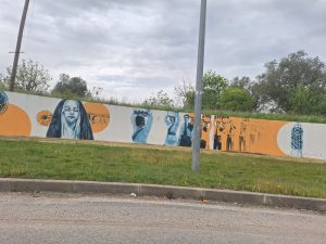 Mural vandalizado. Alvo foi vereadora Filipa Fernandes mural 20260406 143017 1