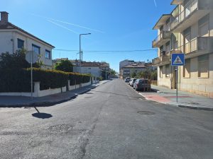 Obras na av. Egas Moniz e rua José Tamagnini na fase final obras cmt 20260403 102332