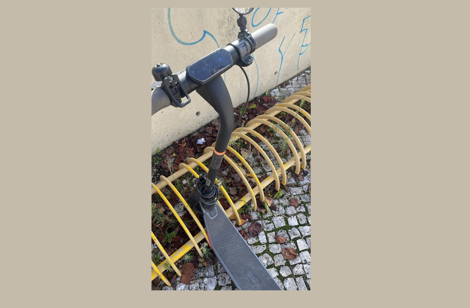 Trotinete elétrica roubada em Tomar apelo 2495181939374 712926059721906262 n