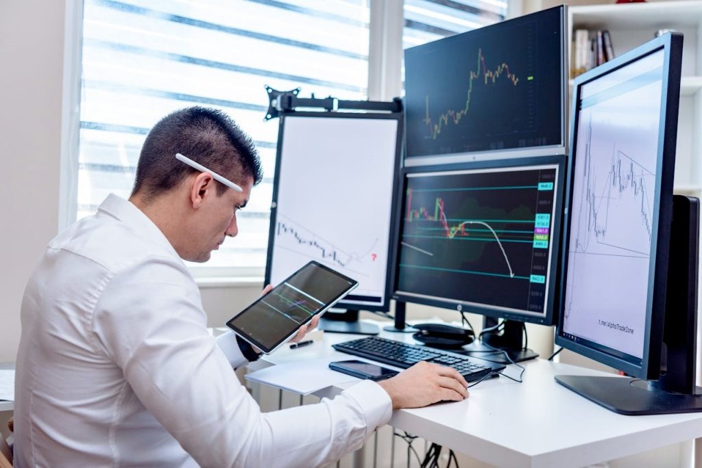 DailyForex Pro: Como os Americanos Estão a Obter Exposição à Prata Sem Comprar o Metal Físico forex