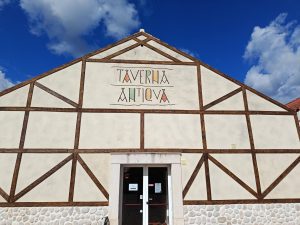 taverna 85219649969 6669948248900168281 n