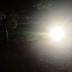 Candeeiro tombado há uma semana no jardim da Várzea Pequena candeeiro IMG 20260613 223758