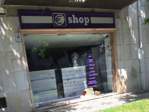 Fecha um bazar e abre uma clínica de depilação na mesma rua 20260707 113755 1