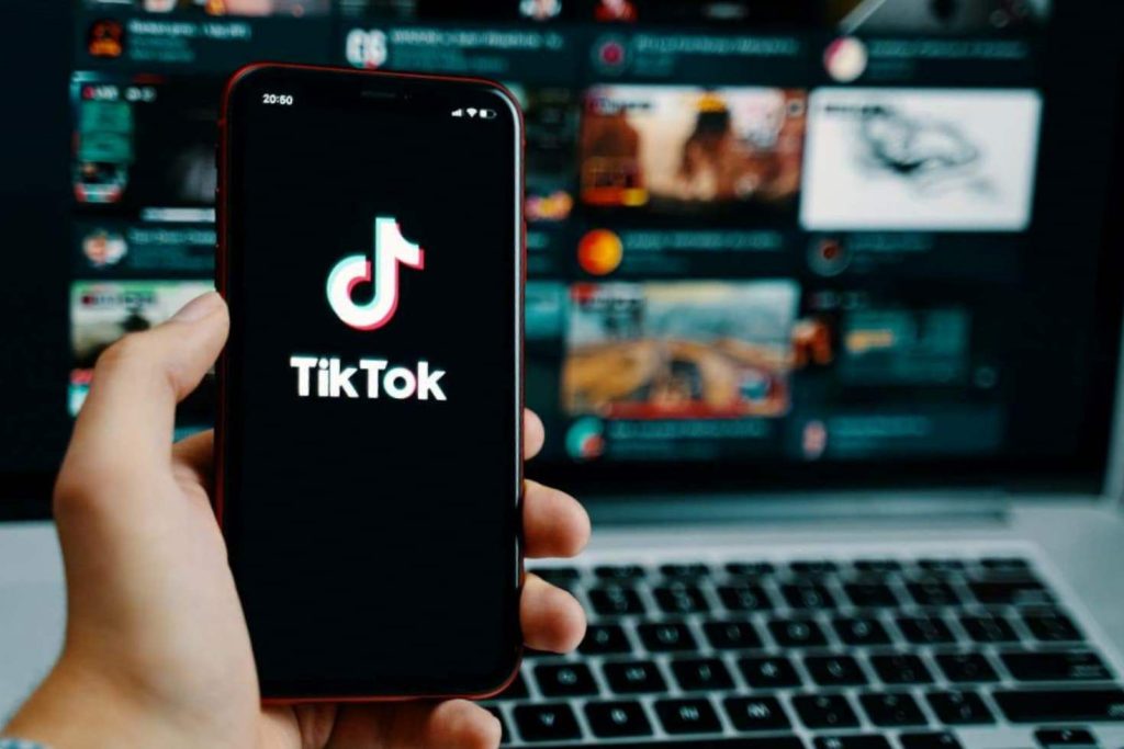A política não se faz ao ritmo do TikTok TikTok 654