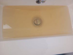 Água castanha nas torneiras da Nabância (c/ vídeo) agua 1032355789 7322851078689001132 n