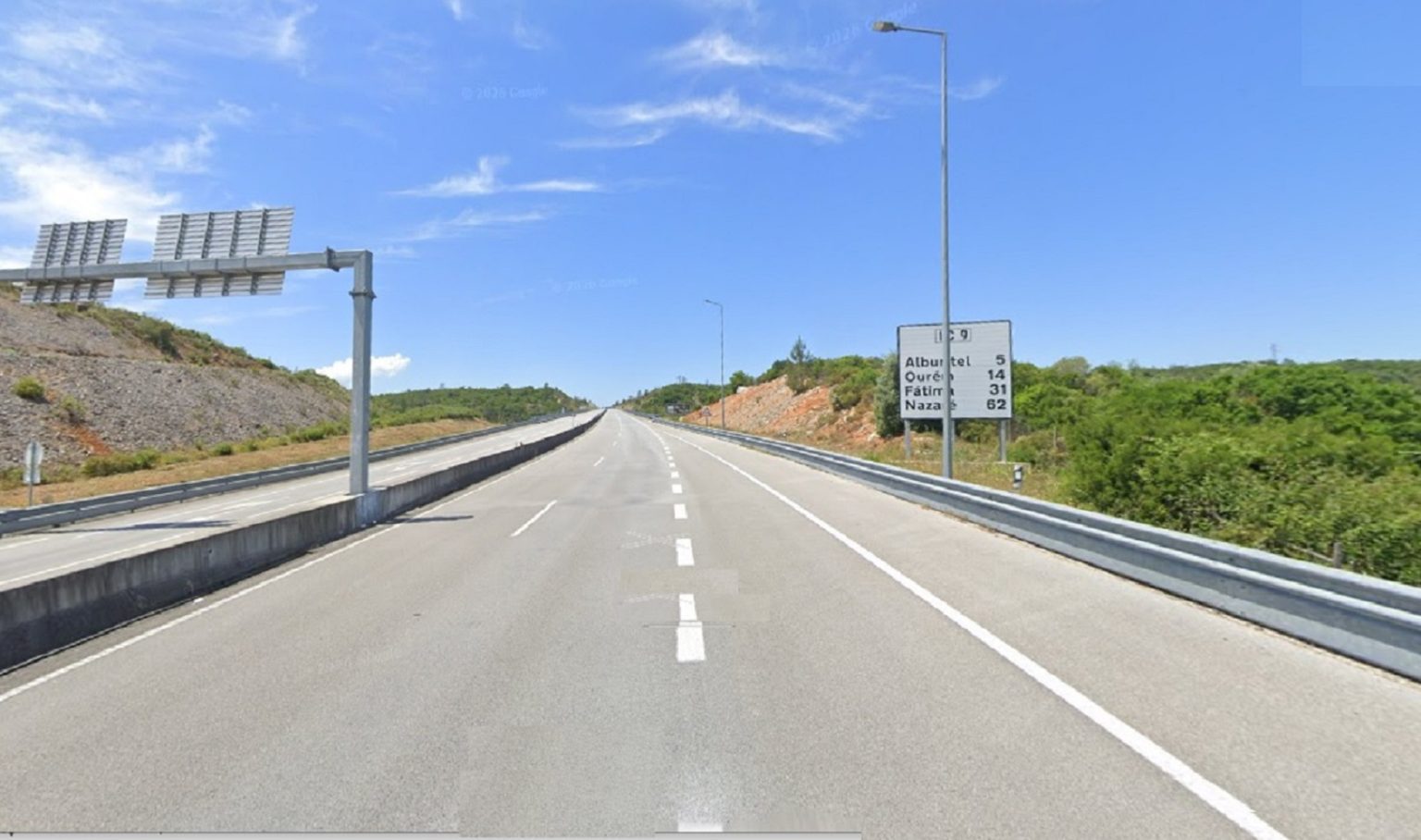 Acidente obriga ao corte do trânsito no IC9 ic9 alburitel