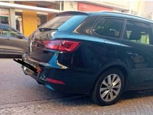 Mais situações de estacionamento ilegal em Tomar (c/ fotos) estac received 1539439081528031