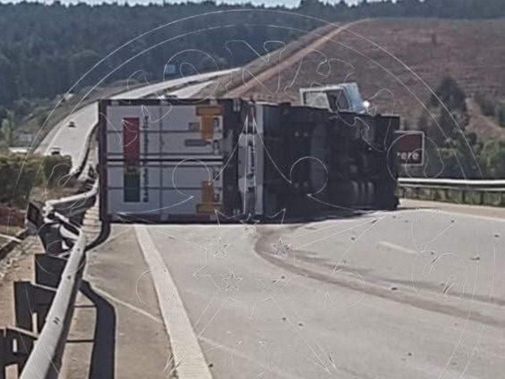 Despiste de camião provoca um ferido grave e corta A23 IMG 20260901 WA0005