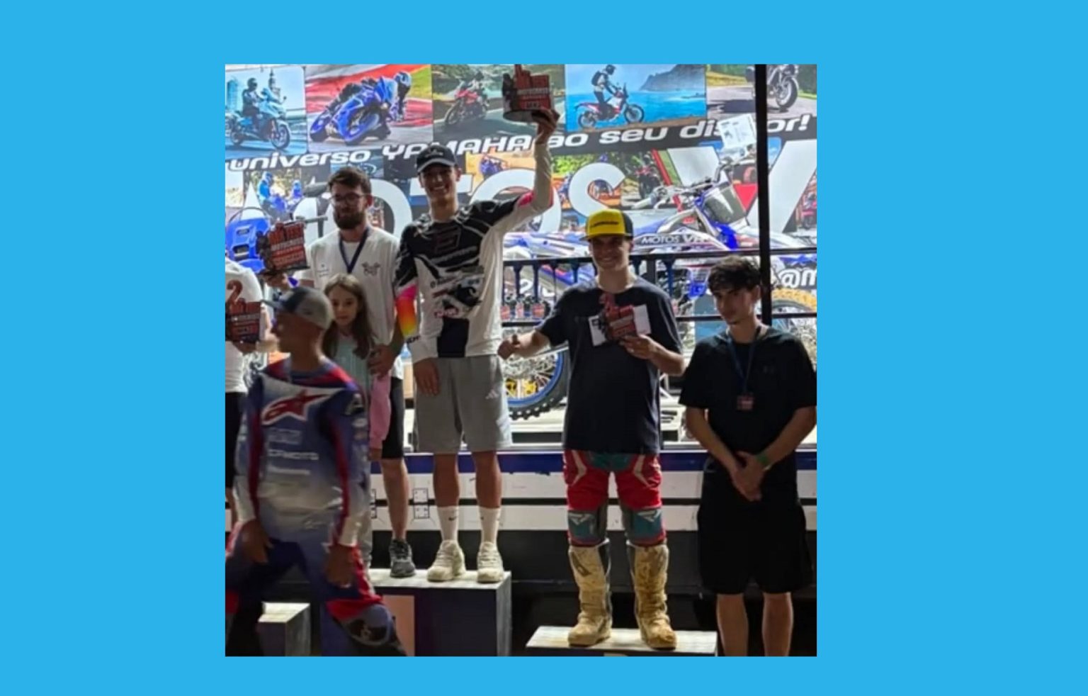 Tomás Santos vence em Setúbal numa noite dedicada ao motocross tomas 428973604195675 1461237053580671664 n