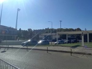Estacionamento ilegal continua em Tomar (c/ fotos) estac 479912504 18115463840747636 n