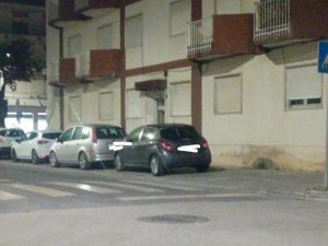 Estacionamento ilegal continua em Tomar (c/ fotos) estac 62269920487 4660578778622967836 n